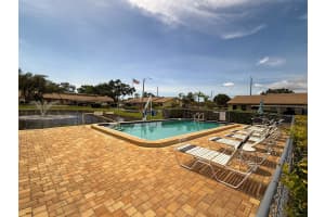 2701 60TH AVENUE PLAZA, BRADENTON, FL 34207 - MLS#MFRTB8399670