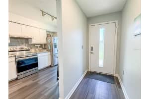 2701 60TH AVENUE PLAZA, BRADENTON, FL 34207 - MLS#MFRTB8399670