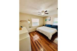 3135 33RD AVENUE, ST PETERSBURG, FL 33713 Sold 08/26/25