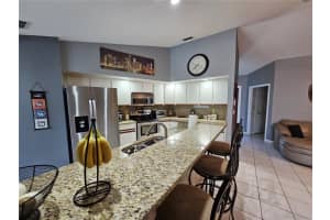 2210 Bayou Dr, HOLIDAY