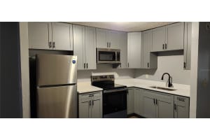 9816 12TH STREET, TAMPA, FL 33612 - MLS#MFRTB8399736