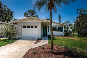 1700 Shore Acres Blvd Ne, ST PETERSBURG
