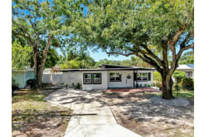 4112 W Lawn Ave, TAMPA