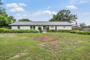 1810 Orange Hill Dr, BRANDON