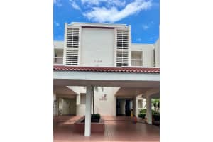 7893 Sailboat Key Blvd S #304, SOUTH PASADENA
