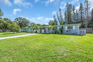 296 HUNTINGTON DRIVE, LARGO, FL 33771 Sold 08/22/25