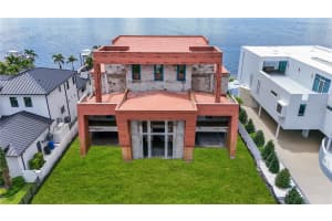 3611 BAYSHORE BOULEVARD, ST PETERSBURG, FL 33703 Sold 08/29/25