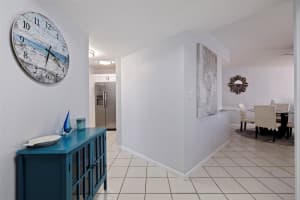 5281 ISLA KEY BOULEVARD, ST PETERSBURG, FL 33715 - MLS#MFRTB8399876