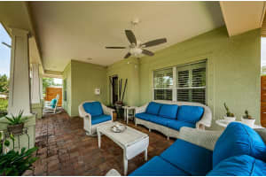 6387 4TH AVENUE, ST PETERSBURG, FL 33707 - MLS#MFRTB8399932