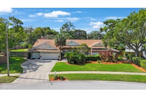 512 Crystal Grove Blvd, LUTZ