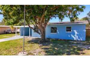 4716 TOWN N COUNTRY BOULEVARD, TAMPA, FL 33615 - MLS#MFRTB8400086