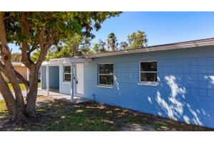4716 TOWN N COUNTRY BOULEVARD, TAMPA, FL 33615 - MLS#MFRTB8400086