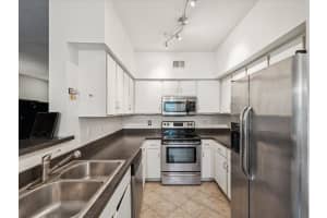 2010 PALM AVENUE, TAMPA, FL 33605 Sold 08/29/25