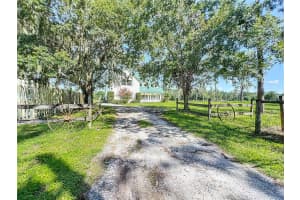 10222 ROCKRIDGE ROAD, LAKELAND, FL 33810 - MLS#MFRTB8400101