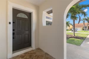 109 13TH STREET, BELLEAIR BEACH, FL 33786 - MLS#MFRTB8400103