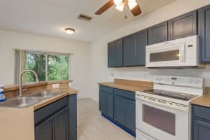 9630 CARLSDALE DRIVE, RIVERVIEW, FL 33578 - MLS#MFRTB8400163