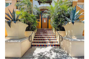 100 4th Ave S #312, ST PETERSBURG