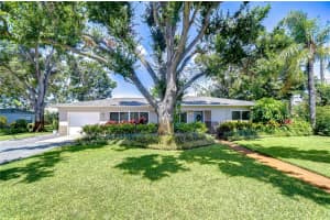 2201 HORAN WAY, GULFPORT, FL 33707 Sold 07/28/25
