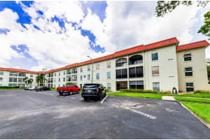 2700 Bayshore Blvd #1206, DUNEDIN