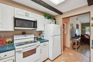 855 PINEWOOD TERRACE, PALM HARBOR, FL 34683 - MLS#MFRTB8400193