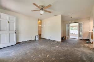 6730 10TH AVENUE TERRACE, ST PETERSBURG, FL 33707 Sold 08/19/25