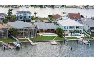 17025 Dolphin Dr, NORTH REDINGTON BEACH