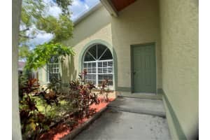 12587 PARK BOULEVARD, SEMINOLE, FL 33776 - MLS#MFRTB8400237