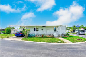 9790 66th St N #37, PINELLAS PARK