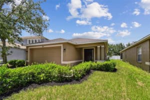 8020 CARRIAGE POINTE DRIVE, GIBSONTON, FL 33534 - MLS#MFRTB8400334