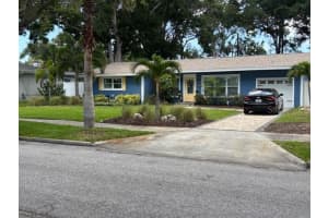 906 PONCE DE LEON BOULEVARD, BELLEAIR, FL 33756 Sold 08/18/25