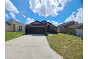 506 Nicholson Dr, DAVENPORT