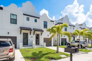 2604 CLARK STREET, TAMPA, FL 33605 - MLS#MFRTB8400464