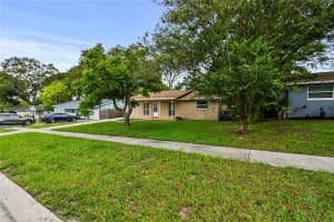1116 JADEWOOD AVENUE, CLEARWATER, FL 33759 - MLS#MFRTB8400479