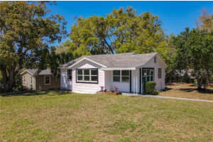 218 MAGNOLIA STREET, CLERMONT, FL 34711 - MLS#MFRTB8400504