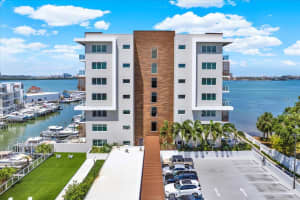 920 OSCEOLA AVENUE, CLEARWATER, FL 33755 - MLS#MFRTB8400606
