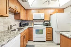 2700 BAYSHORE BOULEVARD, DUNEDIN, FL 34698 - MLS#MFRTB8400657