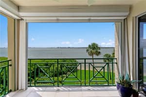 4717 DOLPHIN CAY LANE, ST PETERSBURG, FL 33711 - MLS#MFRTB8400658