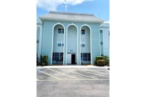 1706 Belleair Forest Dr #146, BELLEAIR