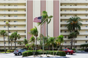 4775 Cove Cir #803, ST PETERSBURG