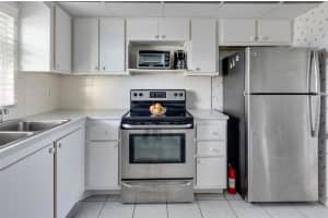4775 COVE CIRCLE, ST PETERSBURG, FL 33708 - MLS#MFRTB8400721