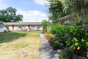 1400 STRAWBERRY PLACE, PLANT CITY, FL 33563 - MLS#MFRTB8400776