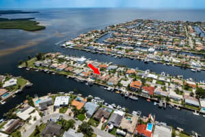 5008 GLENN DRIVE, NEW PORT RICHEY, FL 34652 - MLS#MFRTB8400878