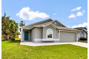 1706 Erin Brooke Dr, VALRICO