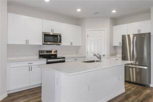 3730 KING HILL DRIVE, HAINES CITY, FL 33844 - MLS#MFRTB8400895