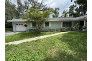2510 Lake Ellen Dr, TAMPA