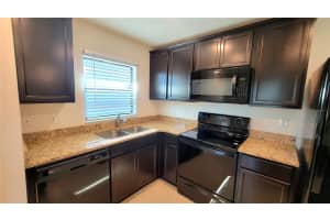 915 CULBREATH GREEN COURT, RUSKIN, FL 33570 - MLS#MFRTB8400982