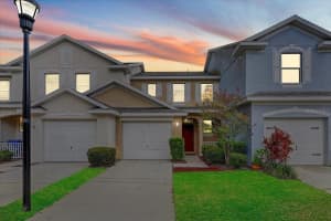 9907 CARLSDALE DRIVE, RIVERVIEW, FL 33578 Sold 08/15/25