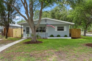 501 74th Ave N, ST PETERSBURG