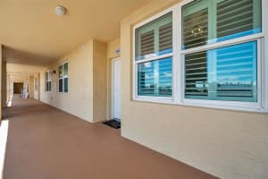 960 STARKEY ROAD, LARGO, FL 33771 Sold 08/29/25