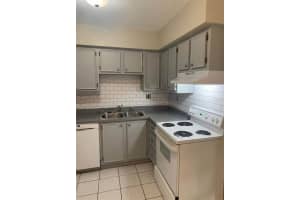 1025 APOLLO BEACH BOULEVARD, APOLLO BEACH, FL 33572 - MLS#MFRTB8401048